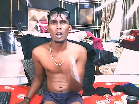 IndianThuggin webcam