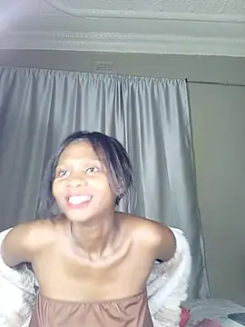 PussyFarrie webcam