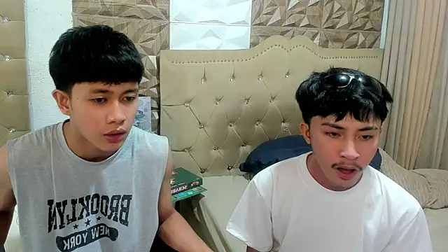 roberthugecock webcam