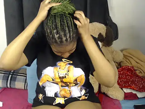 BustyNay webcam