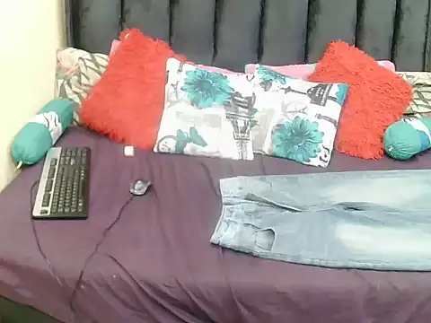 littlevirginangelxx webcam