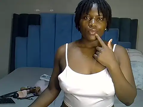 melanin_moon webcam