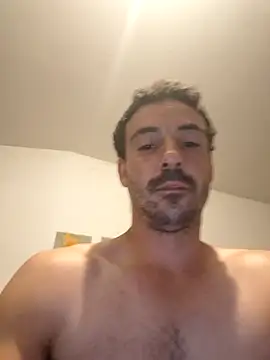 Chiennemale68@xh webcam
