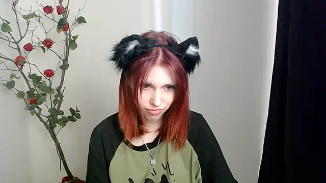 GuessMe___ webcam
