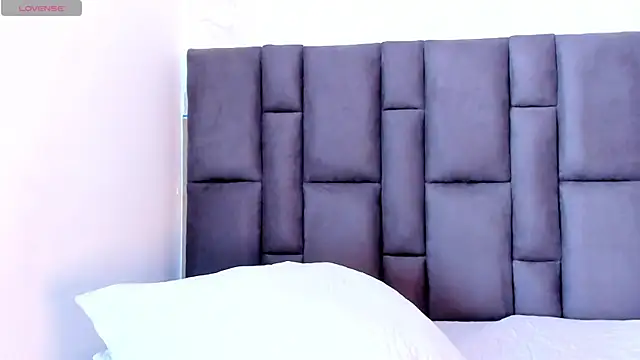 maddy__howard webcam