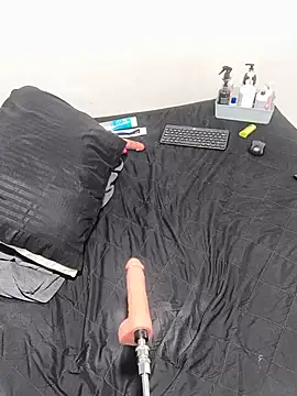debborawagner (F milf) - GLASS PLUG IN MY ASS