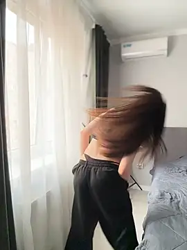 BOOMFOXY live sex cam