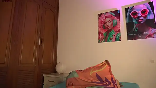 pocahotass_11 webcam
