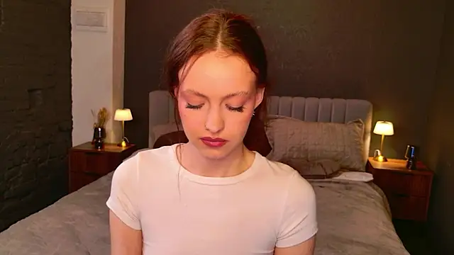 SallyPinkman webcam