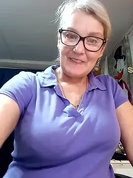 irinamaux live sex cam