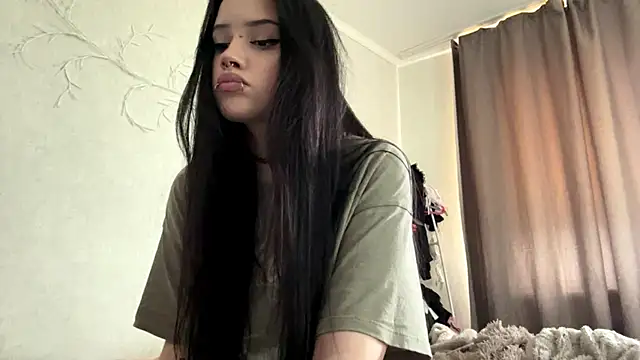 LouisePavlides webcam