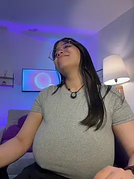 tati_reyess webcam