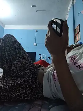 124pakhi webcam