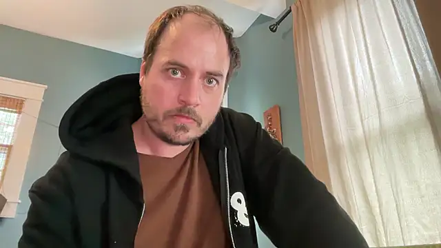 ArtsyCocksy webcam