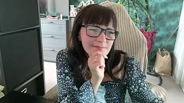 Eila_Morigan webcam