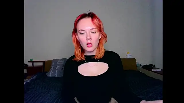 Little_fox404 webcam