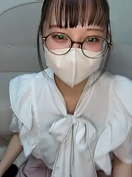 Merochi_o0 webcam