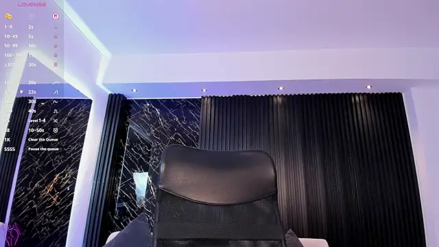 charlottewhitte webcam