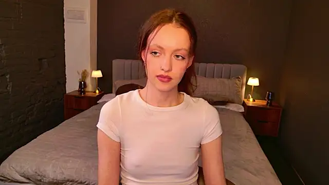 SallyPinkman webcam