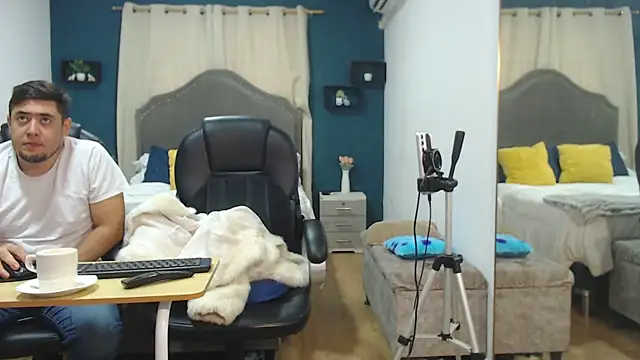 tinaandedward webcam