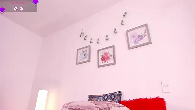 mely_rosse_ webcam