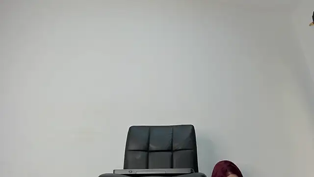 jaddyy__ - Jaddyy__'s free webcam - UK Sex Cams