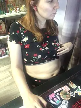 Velvet_Cry webcam