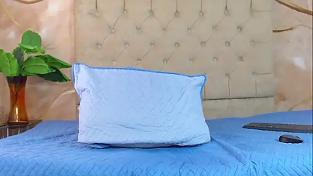 Luke_Carter webcam