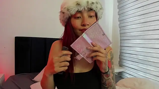 melanie_roux__ webcam