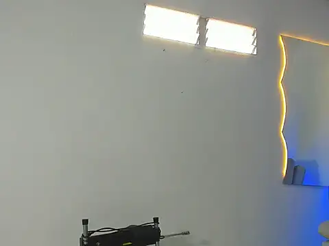 ArohomLester_ webcam