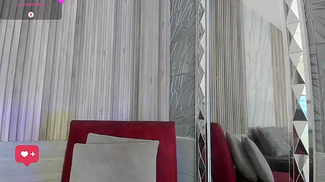 BriannaChelsea webcam