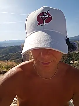 AngelaDesires webcam