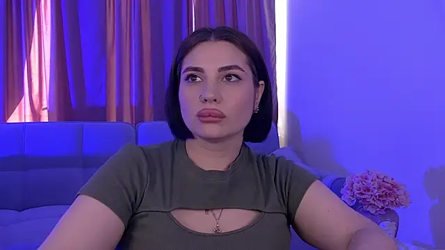 AdrianaToress webcam