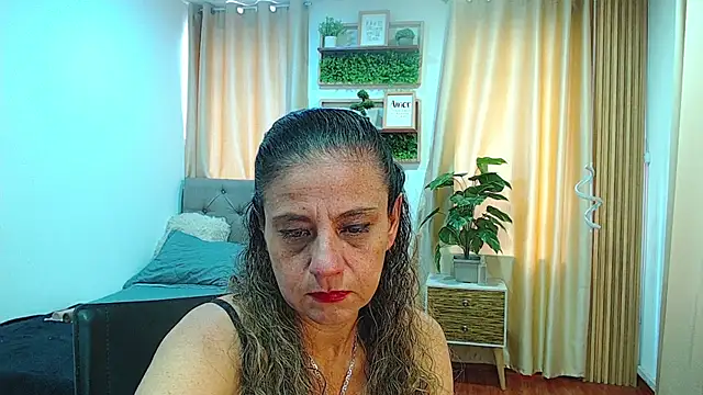 sasi_luna webcam