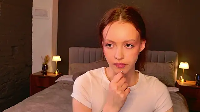 SallyPinkman webcam