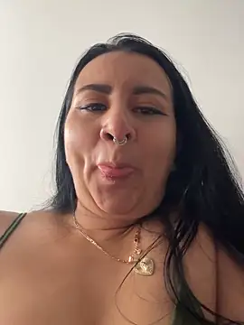 Abril_Luv webcam