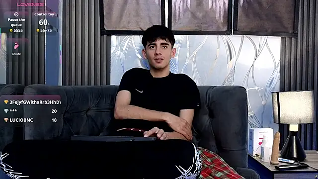 demian_hot99 webcam