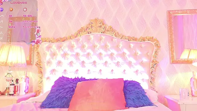 alexa_cruz__ webcam