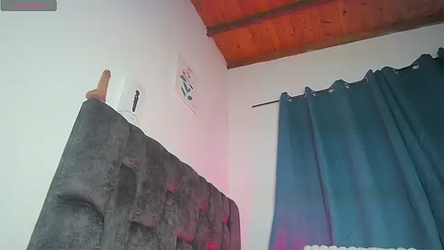 kyany__ - Kyany__'s free webcam - UK Sex Cams