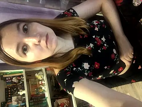 Velvet_Cry webcam