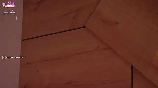 caro_sanchezz webcam