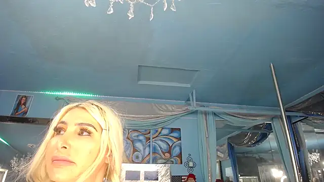 ADRIANNA_FOX webcam