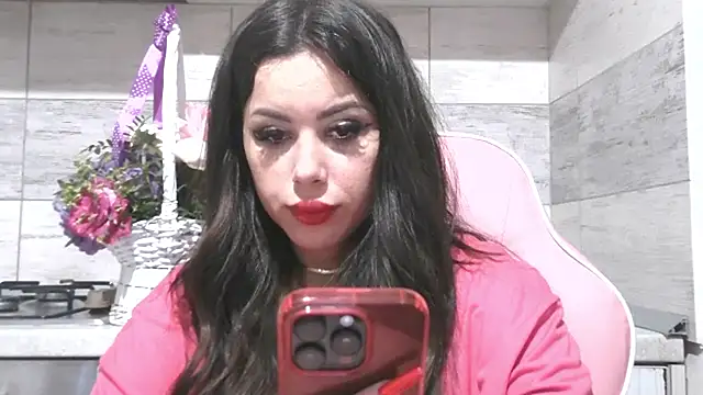 LovelyJulliette webcam
