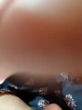 Cute-Swewty webcam