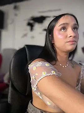 Isabella-Teen webcam
