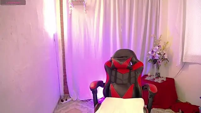 AuroraRojas_ webcam