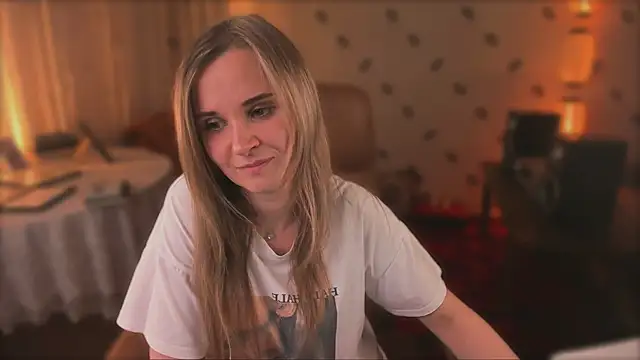 MiaSparkes webcam