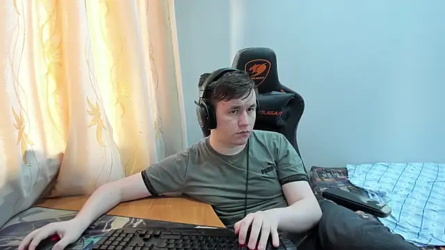 iliaskrislove webcam