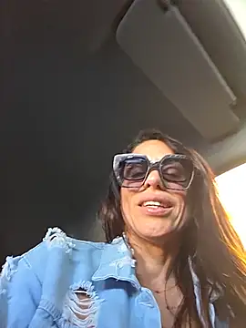 sexy7883 webcam