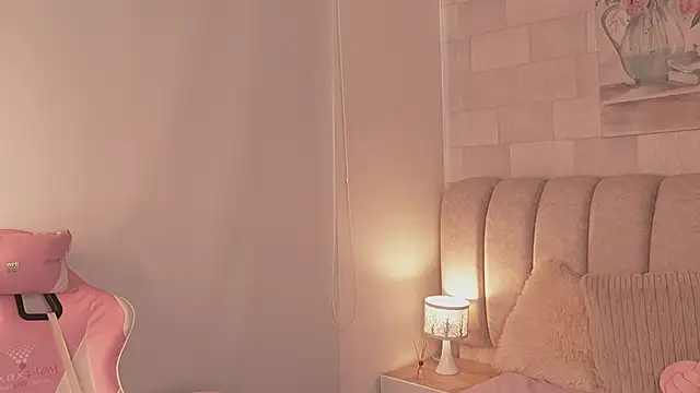 Alanna-Rosse webcam